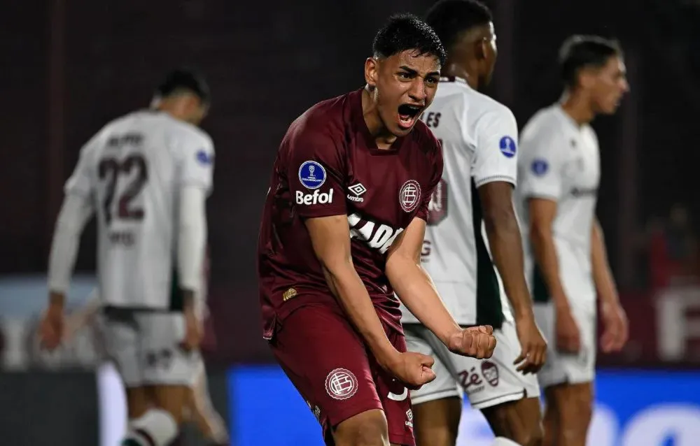 Lanús venció 1-0 a Fluminense en La Fortaleza