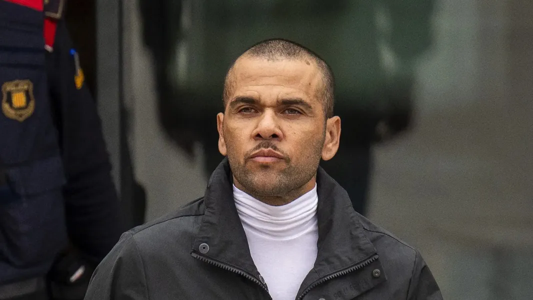 Dani Alves (Foto: Captura Video 20Minutos)