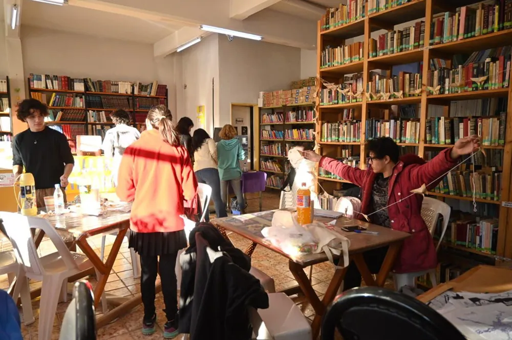 Encuentro de Jóvenes Artistas en la Biblioteca Sarmiento