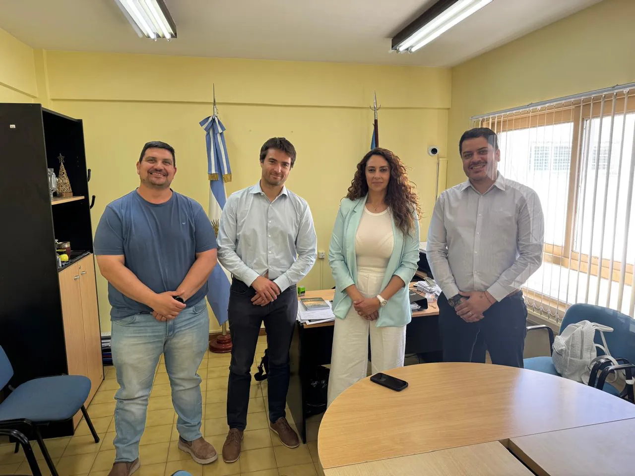 Reunión entre la intendenta Loyola y autoridades de la secretaría de pesca