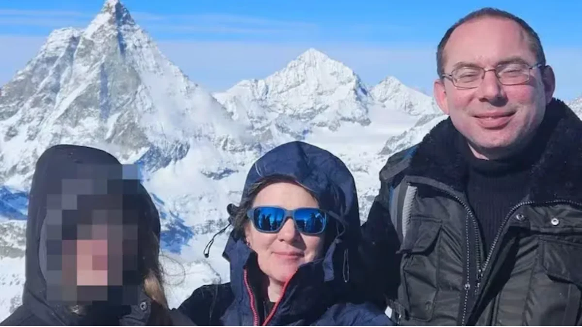 Tras matar a sus padres, la joven mandó fotos a sus amigos. (Foto gentileza Algemeen Dagblad).-2