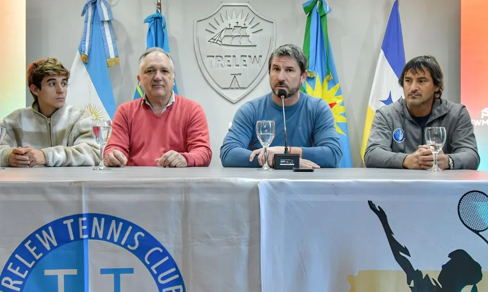 TENIS