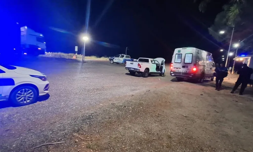 Camioneta Baleada en Ruta N° 3