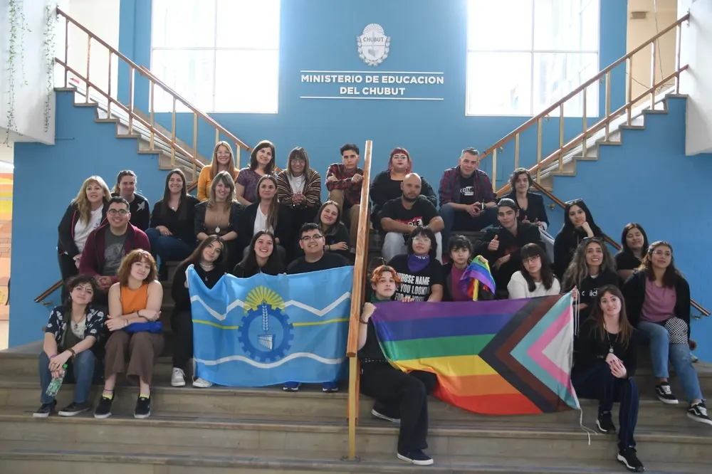 Estudiantes Chubutenses Participan en el 14º Encuentro Nacional de Parlamento Juvenil del Mercosur