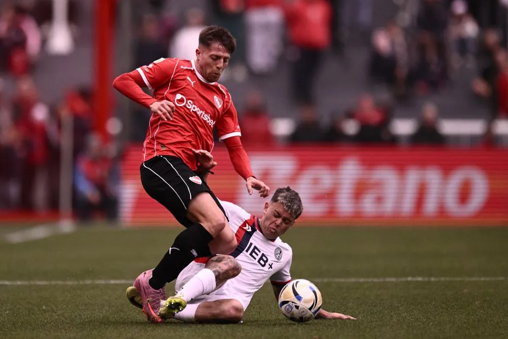 Independiente y San Lorenzo empataron 1-1 en Avellaneda.