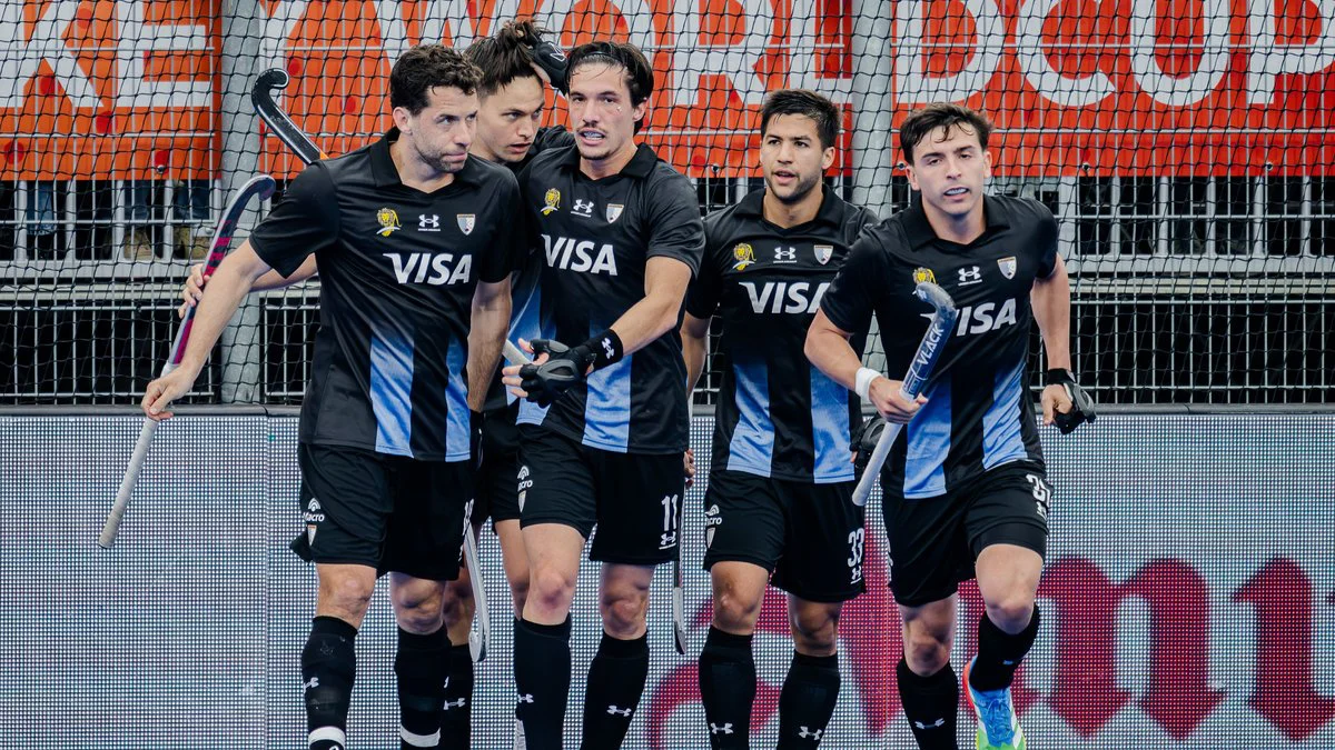 Los Leones. Foto X @FIH_Hockey / @ArgFieldHockey