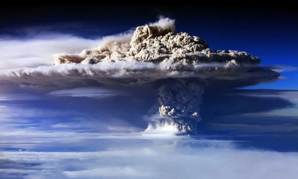 Exploaión del volcán Puyehue