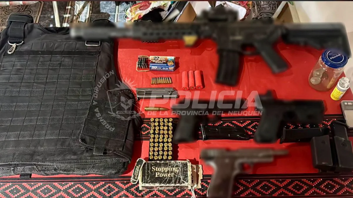 Secuestran armas, municiones y drogas durante un operativo