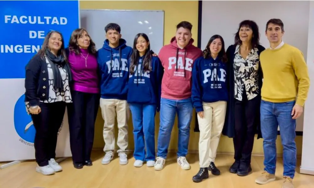 PAE suma becarios