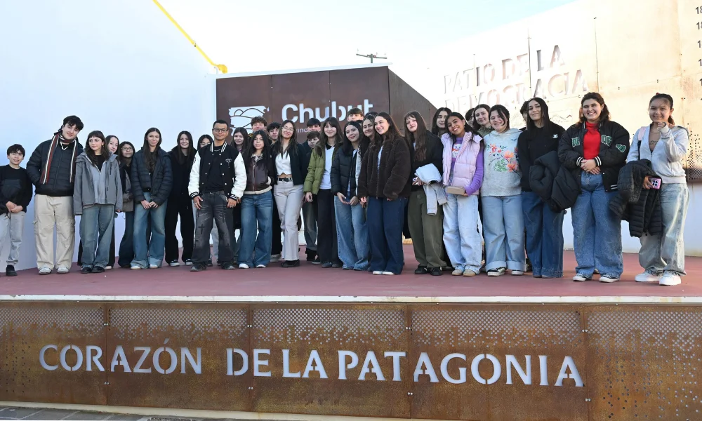 Jóvenes de Puerto Madryn que obtuvieron el Primer Premio en Ámsterdam