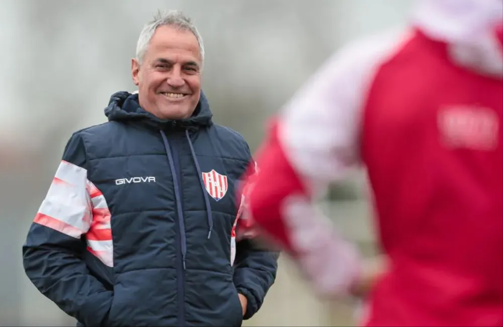 Unión e Independiente Rivadavia se enfrentan este sábado desde las 16.45