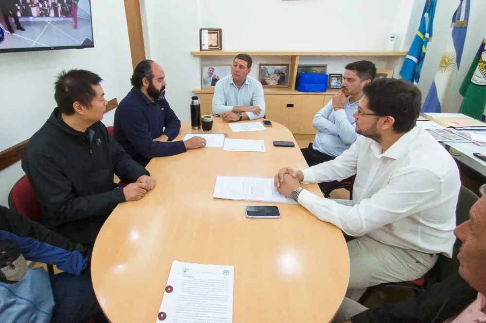 Empresa pesquera preve instalarse en Puerto Rawson