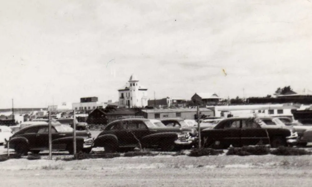 Mi Archivo lujosos autos en Madryn