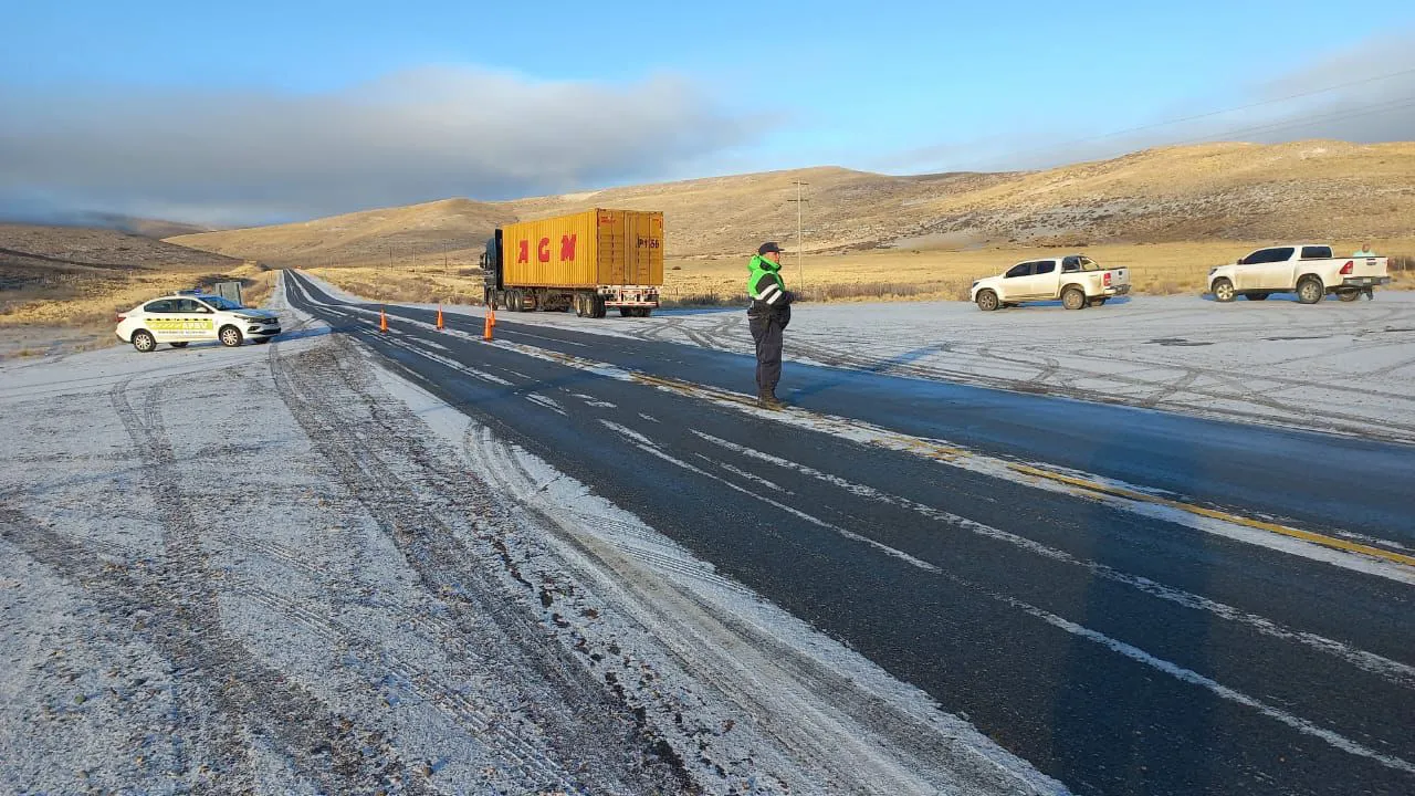Varios tramos de rutas afectados por el temporal