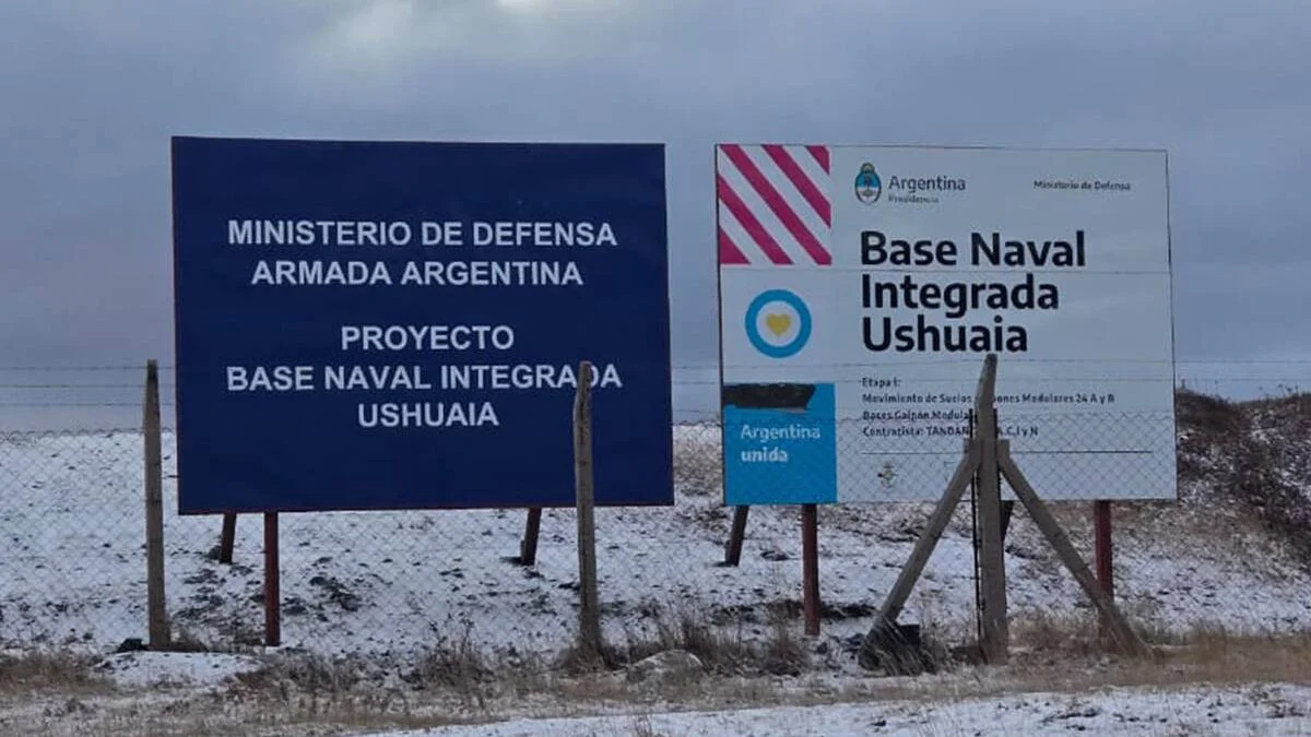 Base Naval Integrada Ushuaia. Foto X @JorgeTaiana