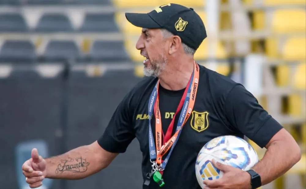 Tras una exigente preparación en Buenos Aires, el Aurinegro jugará su último amistoso este sábado