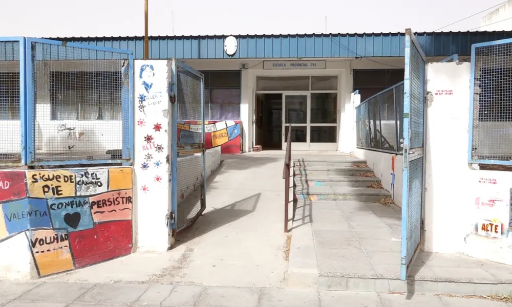 Escuela 786