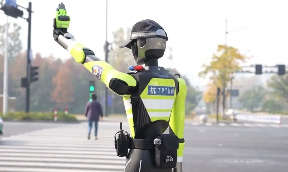 Robots con inteligencia artificial ya ordenan el tránsito