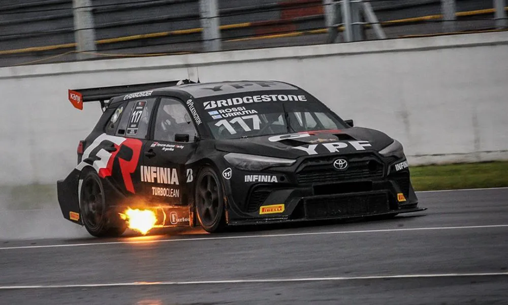 La dupla Rossi-Urrutia ganaron los 200 km de Buenos Aires del TC2000. Foto: @SuperTC2000