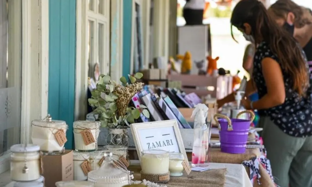 Feria "Con sabor a Madryn"