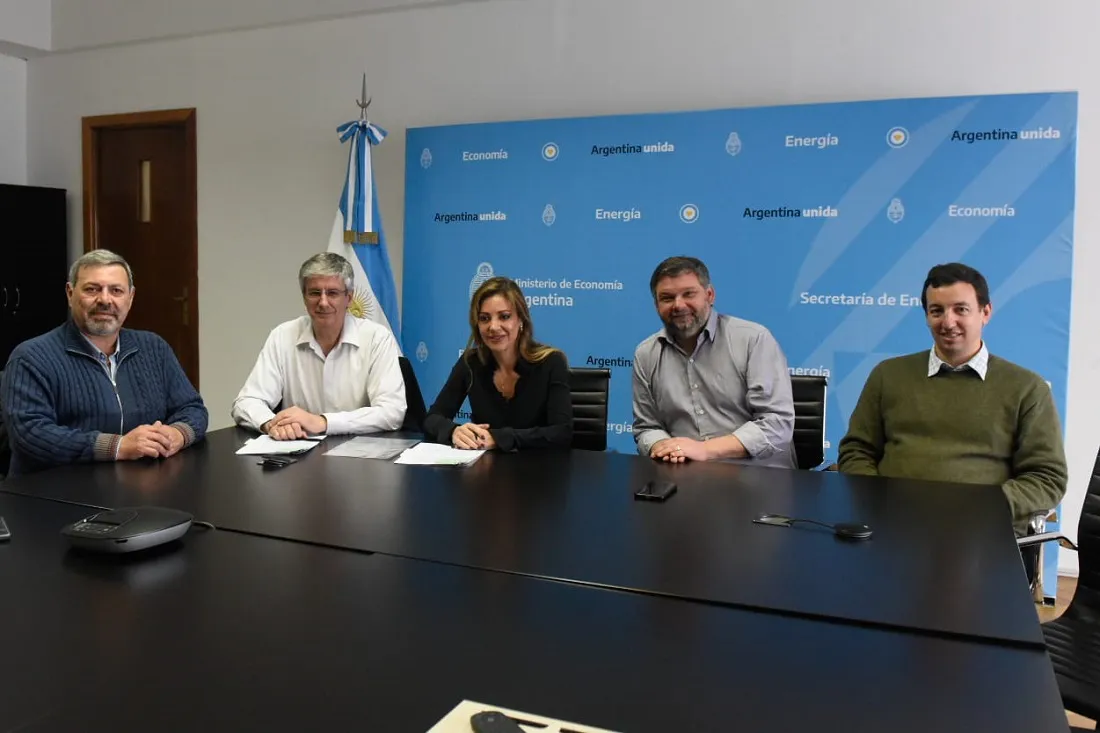 Firma del convenio estacion valle chico