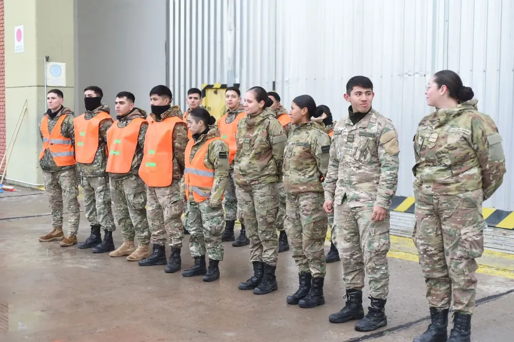 Llego a Comodoro ayuda de Nacion