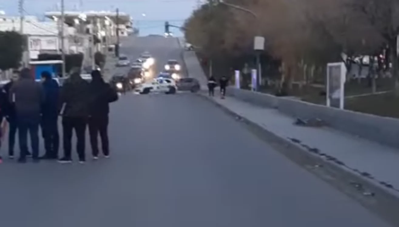 Chico muerto en Comodoro para robarle