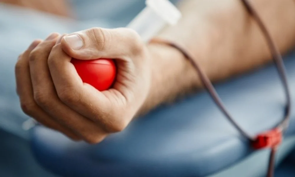 La modificación no elimina la prohibición central, pero introduce un margen de decisión que antes no existía.