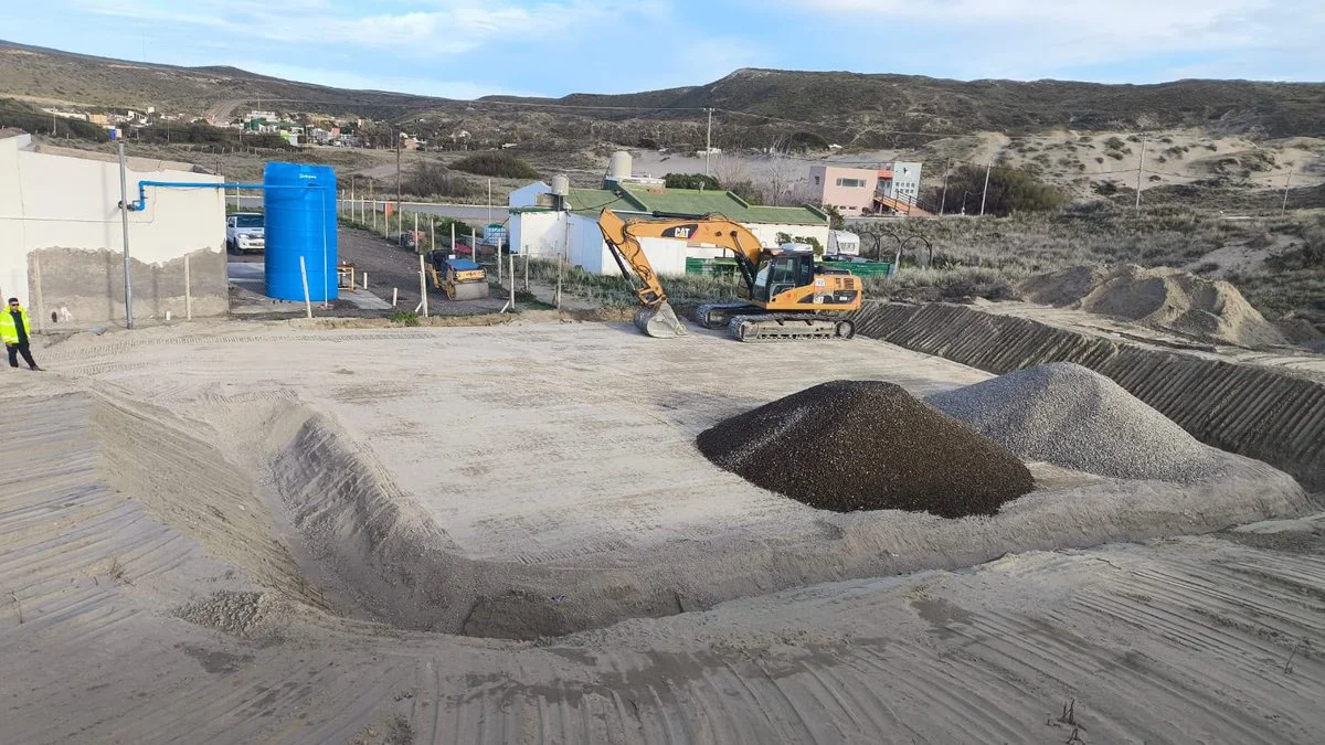 Construcción de nueva cisterna de agua en Puerto Pirámides