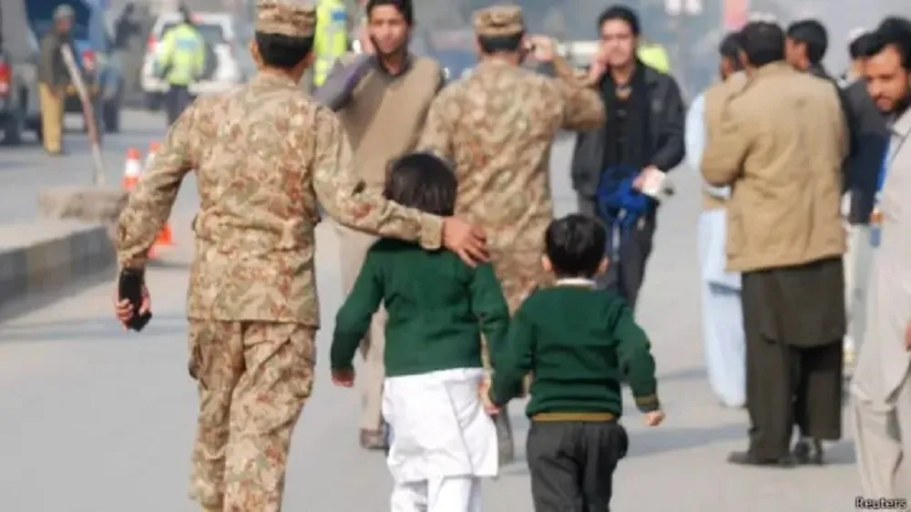 ataque pakistan escuela