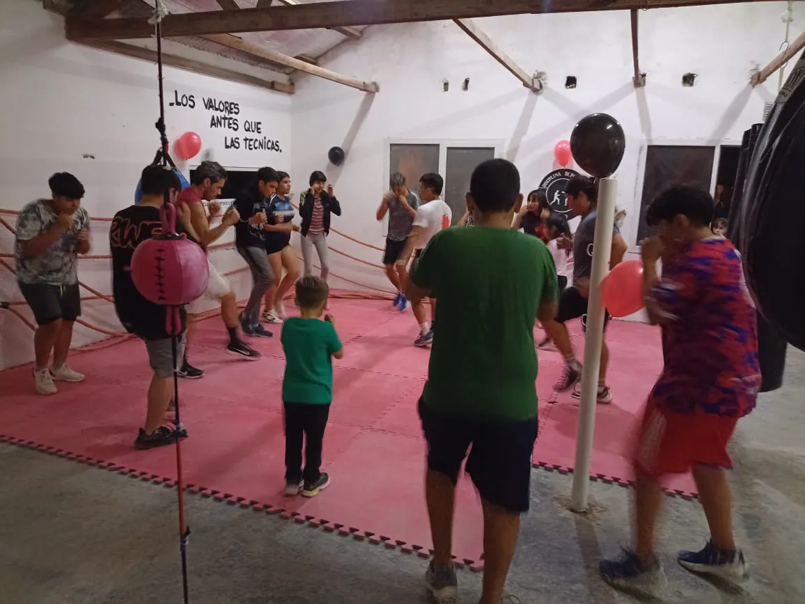 ARRANCÓ EL BOXEO EN EL CLUB ALUMNI