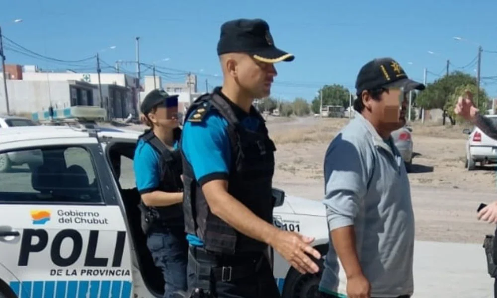 Arrestado por pedido judicial