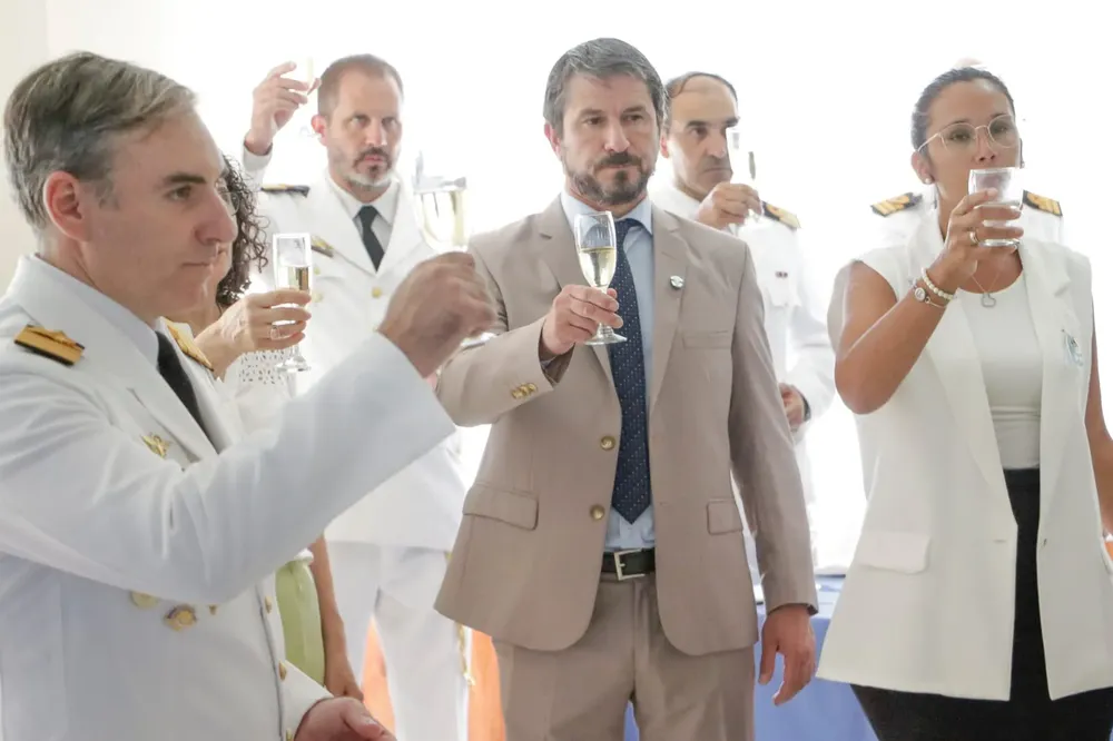 Nuevo jefe de la Base Zar