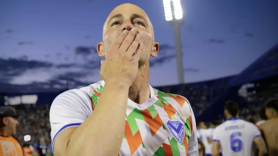 MÉNDEZ NO ES MÁS EL ENTRENADOR DE VÉLEZ