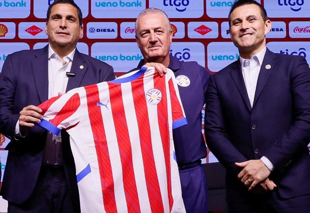 Alfaro tecnico de Paraguay