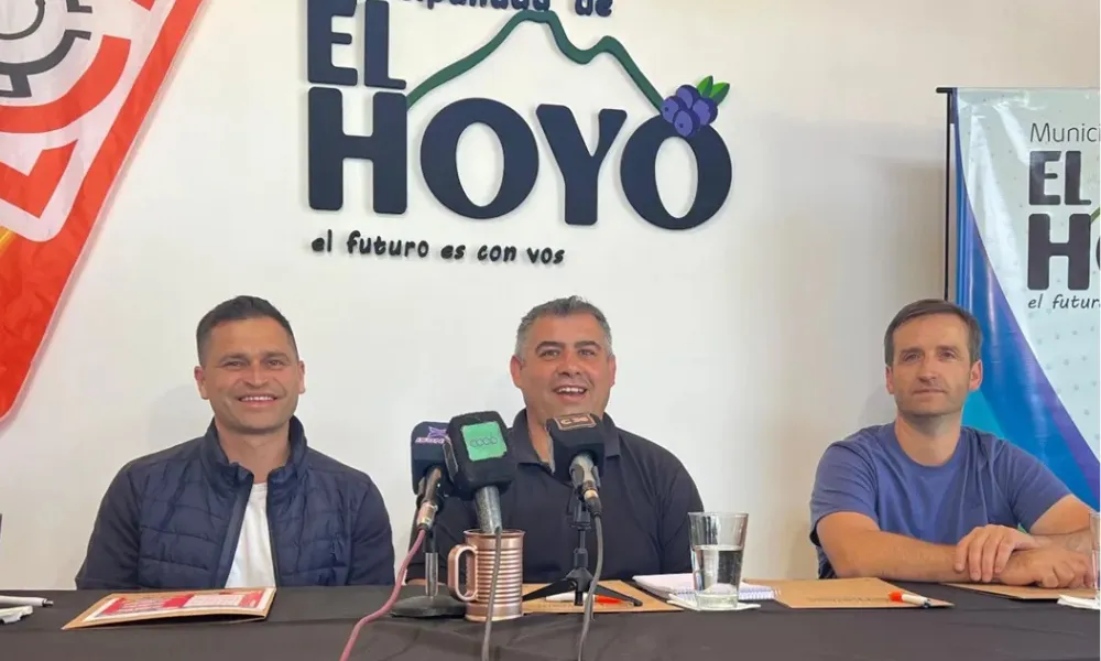presentación del Telebingo en El Hoyo