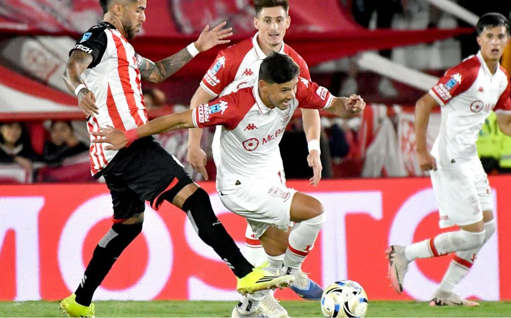 El Globo hizo méritos en el Ducó, pero se quedó con un empate que no le alcanzó.