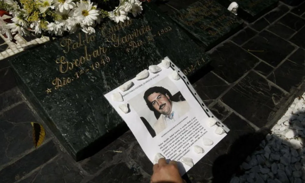 operacion langostino tumba escobar