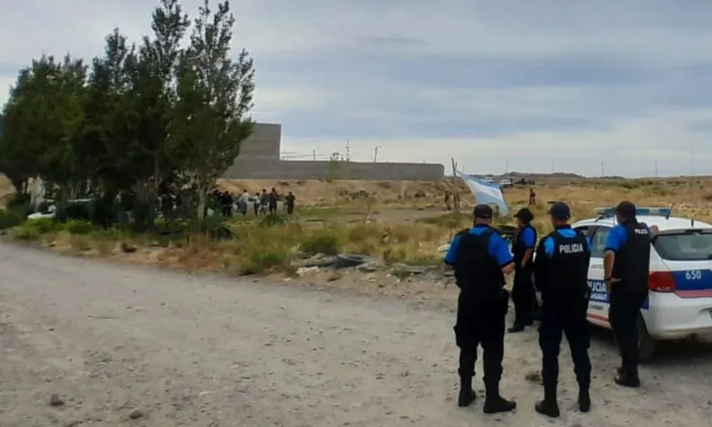 Intento de asentamiento en Comodoro Rivadavia