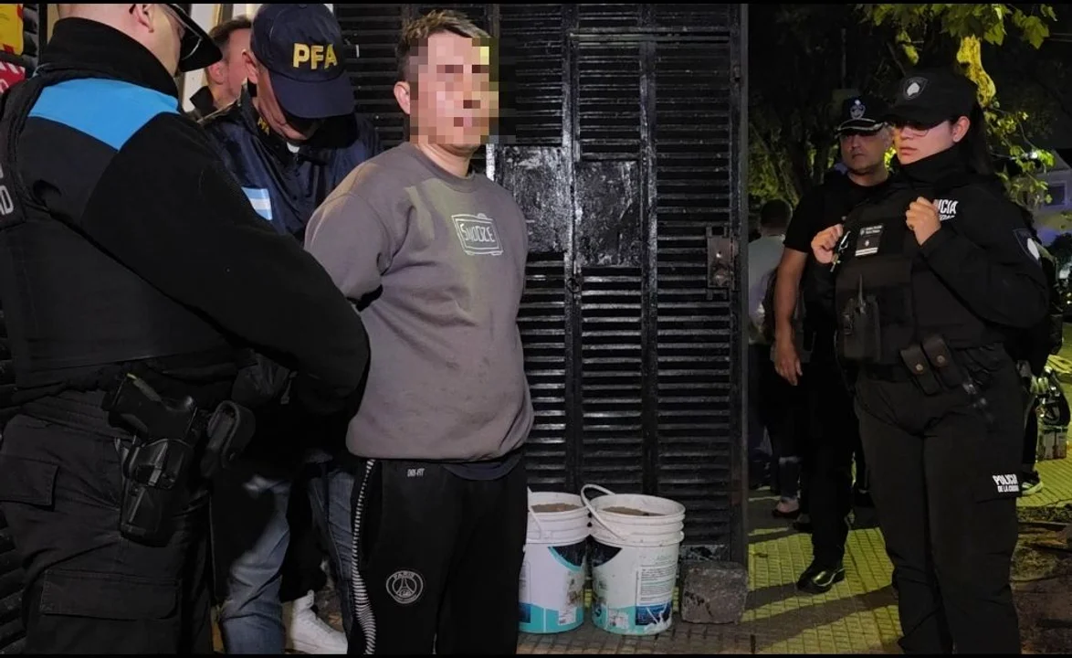 Inmigrante detenido