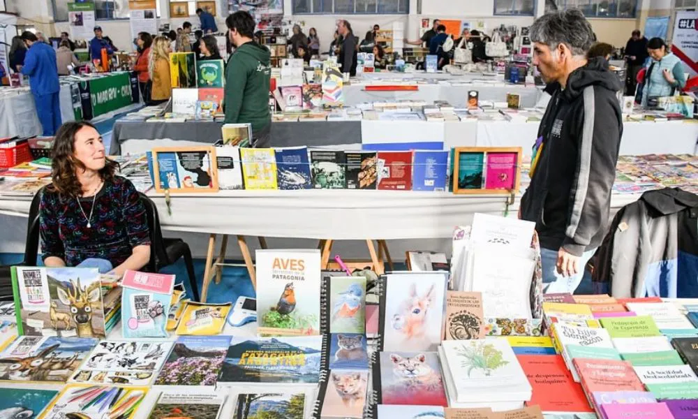 Feria Municipal del Libro Foto Lucas Obando Puerto Madryn