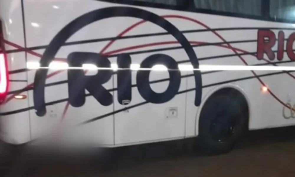 Colectivo en la terminal de Gobernador de Virasoro