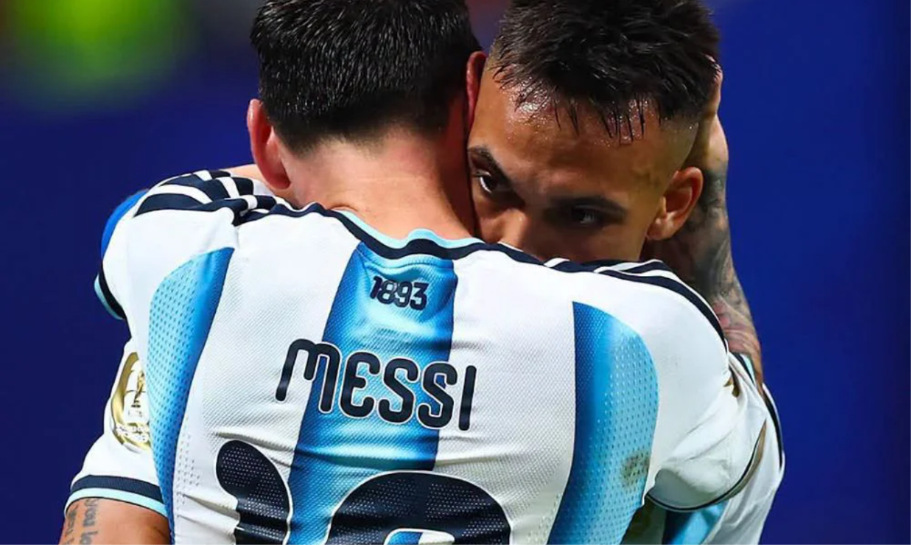 elogió a Lionel Messi tras la clasificación.