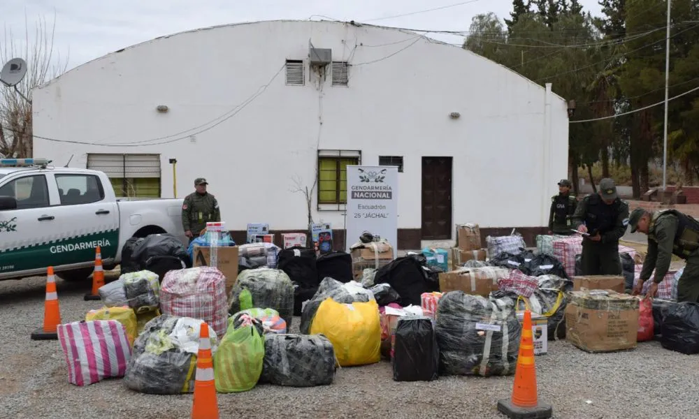 Detectan un tour de compras de contrabando por 37 millones de pesos