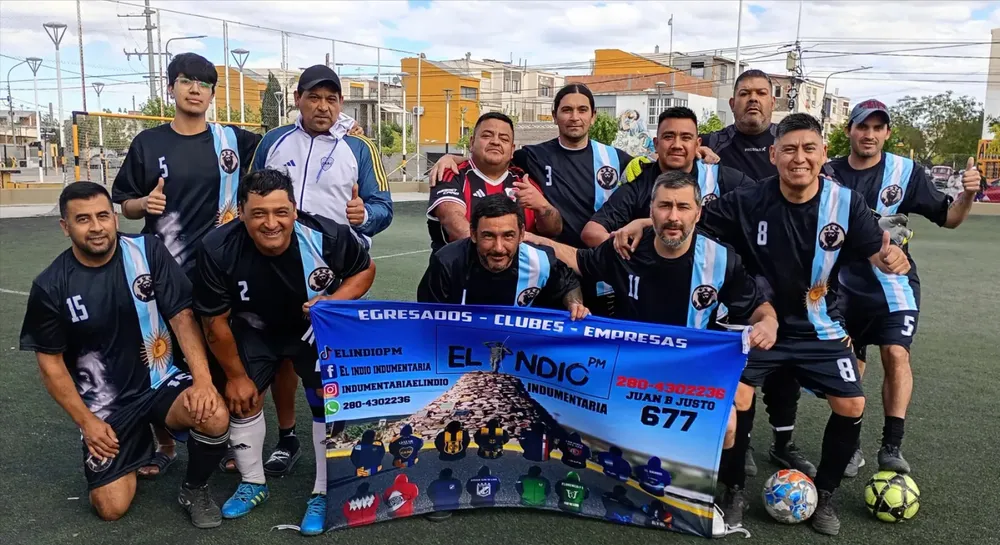 La cuarta fecha del Campeonato El Indio se jugó con goles, emoción y homenaje