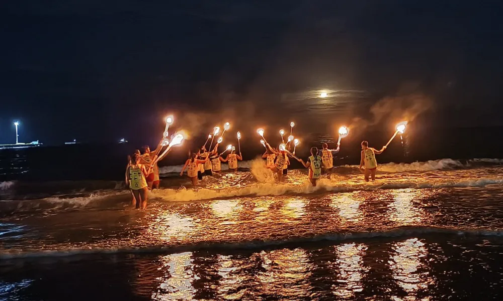 Ceremonia de antorchas guardavidas Madryn 1