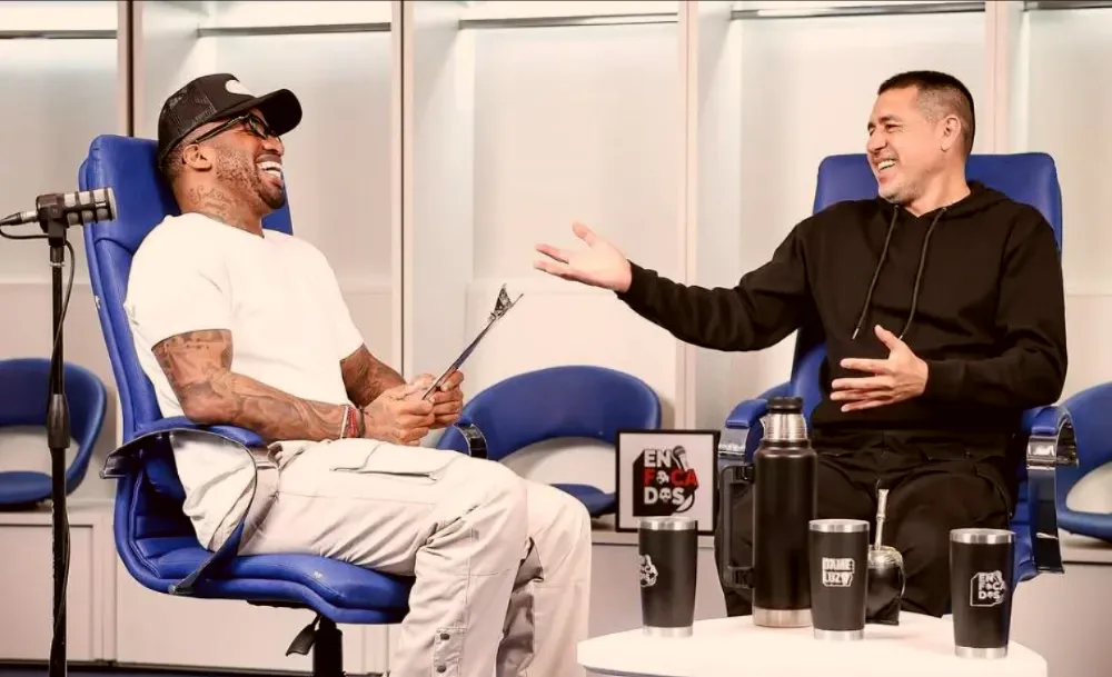 El presidente de Boca contó que el delantero peruano fue buscado