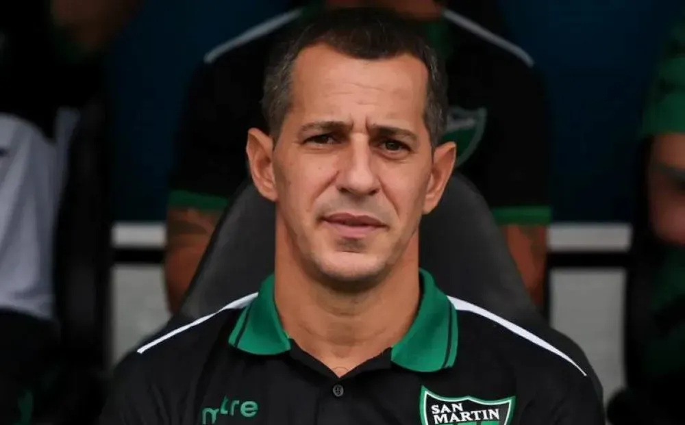 El ídolo de San Lorenzo dejó el cargo tras el descenso del Verdinegro a la Primera Nacional