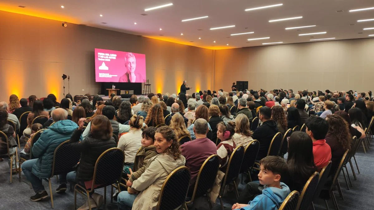 Feria del Libro y las Artes en Trelew