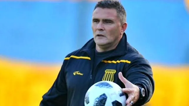 CACHO SIALLE DEJÓ DE SER EL TÉCNICO DE OLIMPO